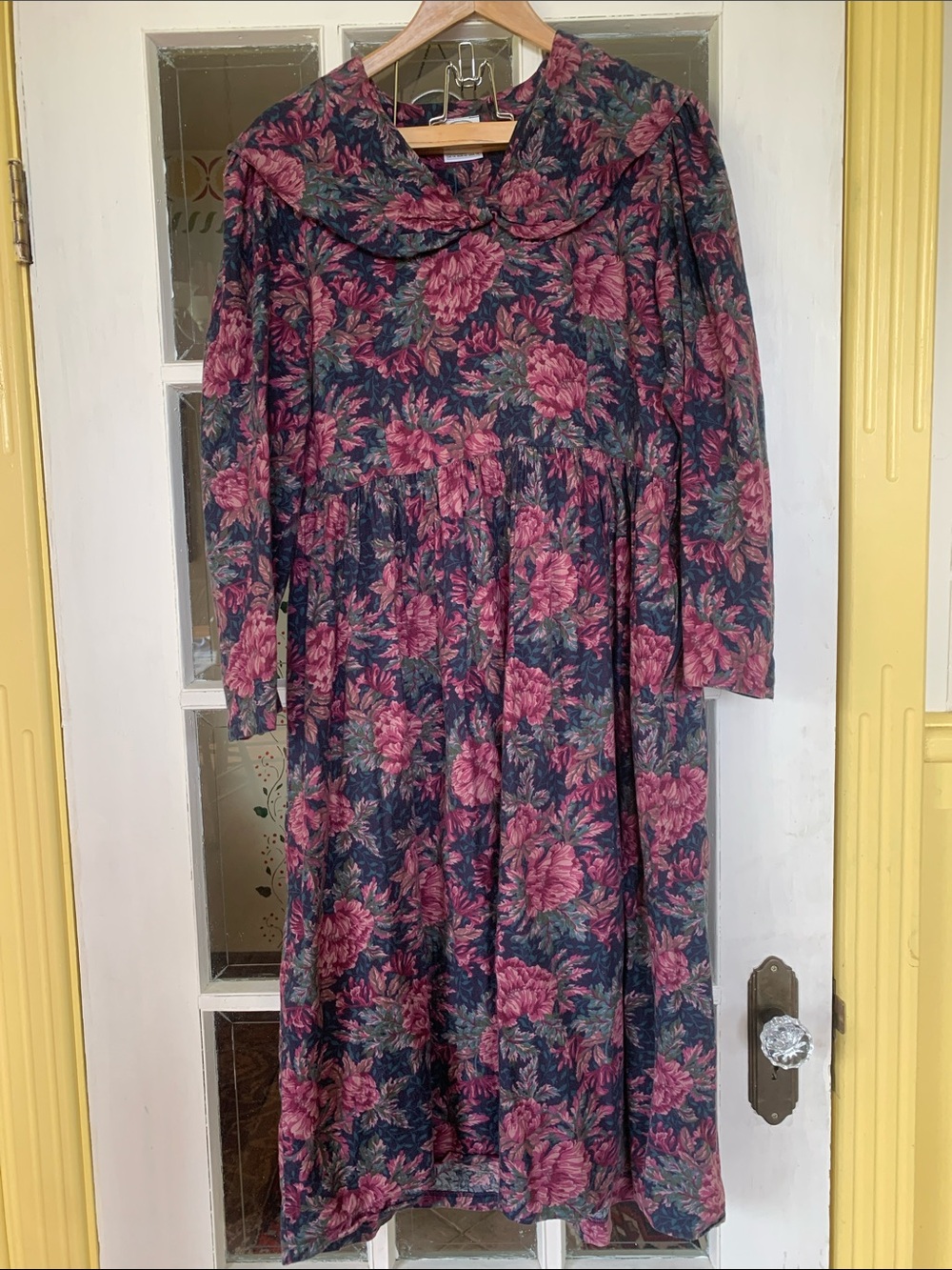 Vintage Laura Ashley Purple Floral Victorian Prairie Cottagecore Dress Plus Size